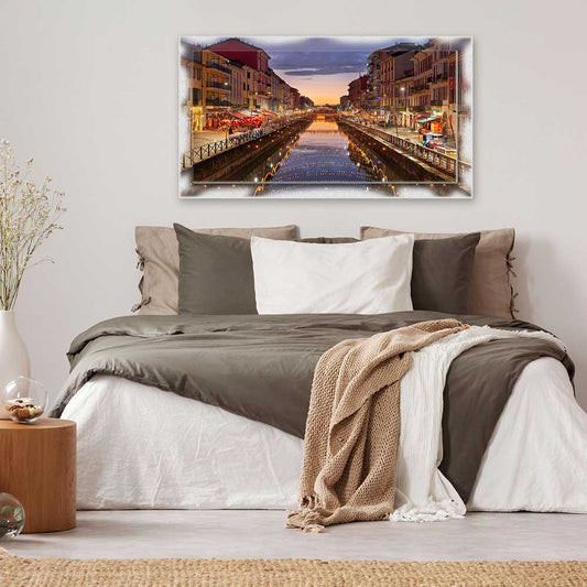 Quadro Milano Navigli su tela con cornice decorata