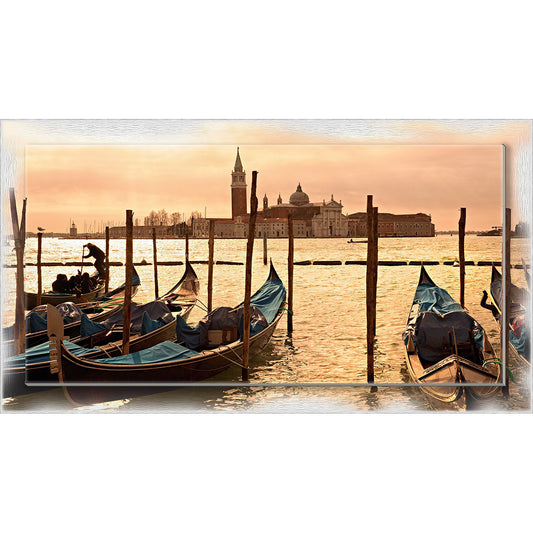 Quadro Venezia Isola San Giorgio su tela con cornice decorata