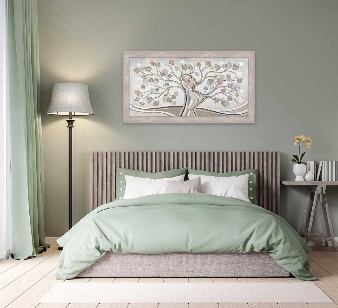Quadro Abbraccio nell'Albero con cornice beige moderno
