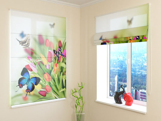 Tenda a pacchetto Farfalle su Tulipani decorativa