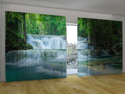 Tenda classica Cascate nel Bosco decorativa